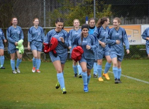 Trainingsausrüstung für Fußballdamen