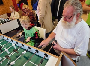 Inklusives Tischkicker-Sportangebot