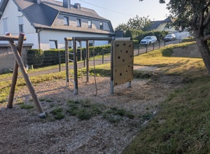 Sanierung Spielplatz Heinzerath