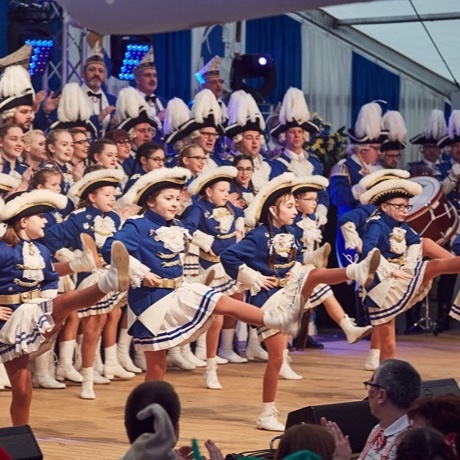 Jacken für das Kinder- und Jugendtanzcorps