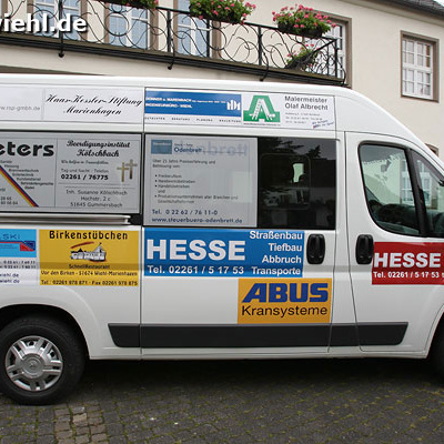 Team Bus für die Sundheimer Fußball Jugend
