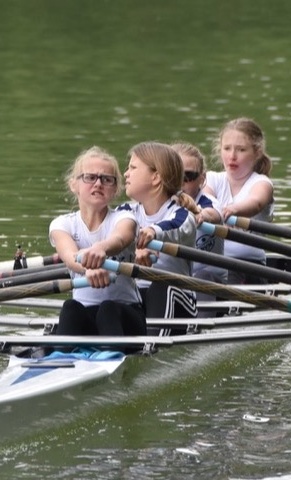 Ein neues Boot für die Ruder-AG und den Sportunterricht