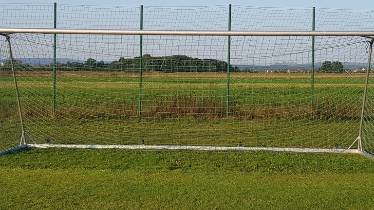 Neue Fußballtore