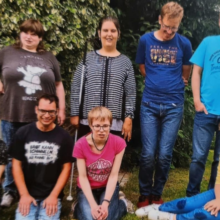 "Die Mutigen" - Anschaffungen für ein gemeinschaftliches Zuhause