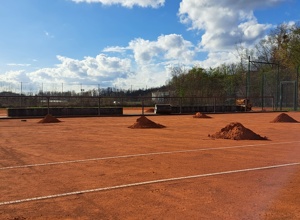 Neue Tennisplätze für den SV Dörfleins