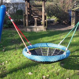 Eine neue Nestschaukel