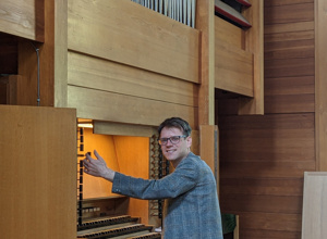 Frischer Orgelklang in der Christuskirche München-Neuhausen!