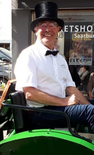 Neue Winterjacken für die Oldtimerfreunde Irsch/Saar 2000e.V.