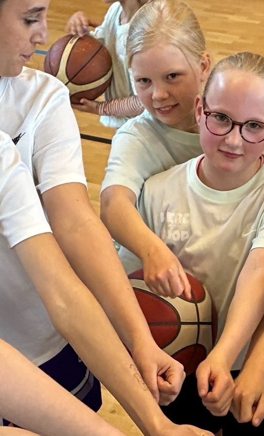 Basketballcamps für Kinder beim TuS Neukölln