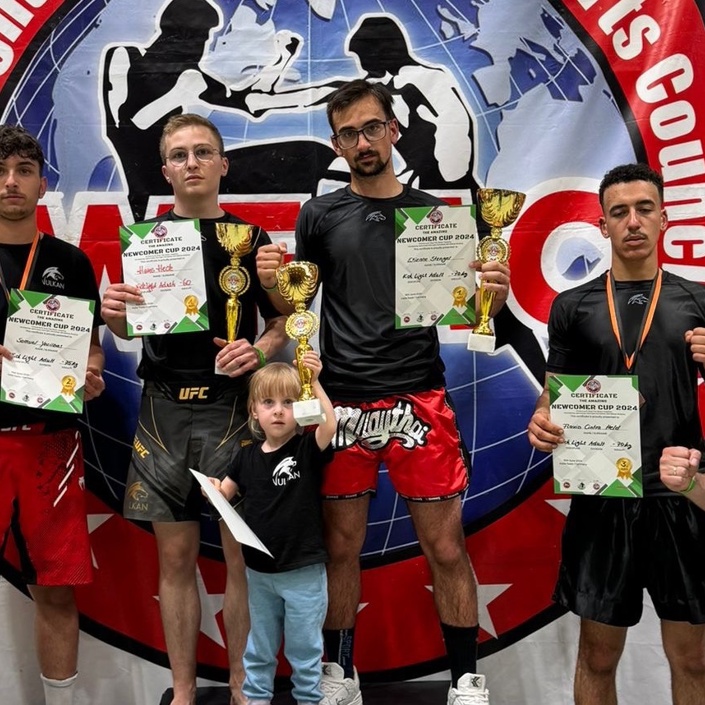 Ausstattung des neuen Team Vulkan Fightclub Dojos