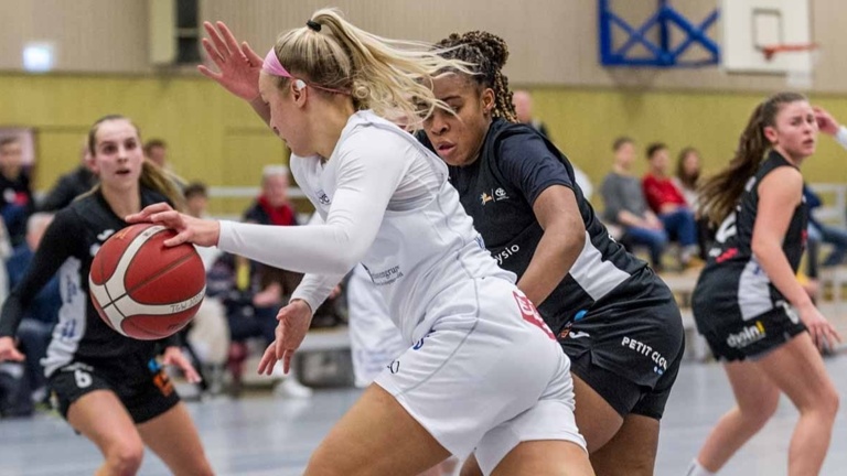 For the Girls! Unterstützt den Mädchen- und Frauenbasketball