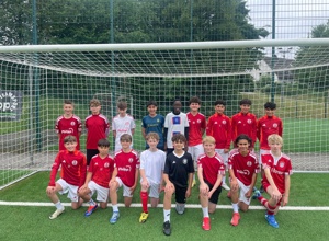 Neue Ausstattung und Trainingslager für die U15