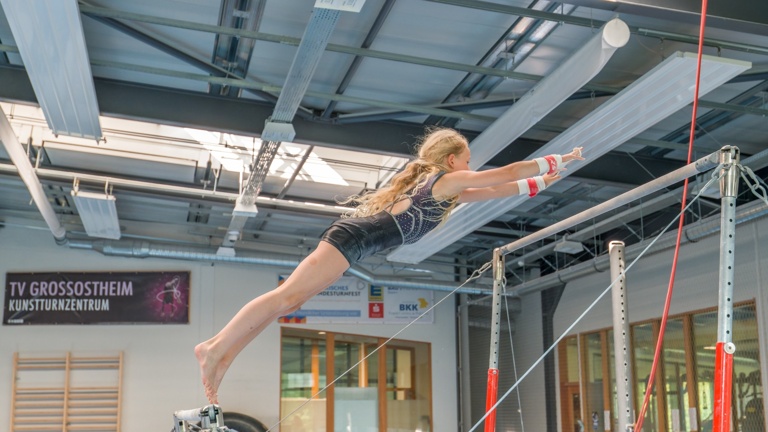 Gemeinsam zum neuen Stufenbarren - weil jeder Griff zählt