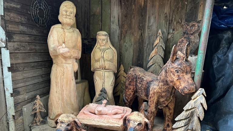 Holzkrippe Marktplatz Brakel