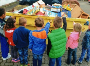 Turn- und Spielmaterialien der KiTa St. Laurentius Hochspeyer