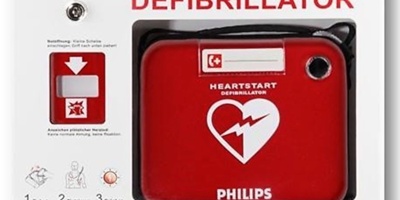 Leben retten-Defibrillator für das Sportgelände des SV Altenburg