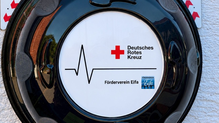 Für Eure Herzen! - Ein Defibrillator (AED) für Eifa