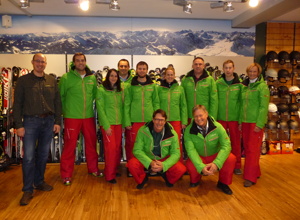 Neue Skianzüge - 40 Jahre Skiclub 1. FC Wernberg - Jubiläumsskianzug