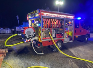 AED Defibrillator für die Feuerwehr Fahrenbach-Lörzenbach