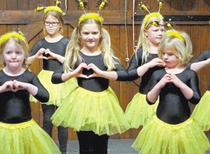Gardekostüme für die KG Fantastic Kindertanzgarde Sendenhorst