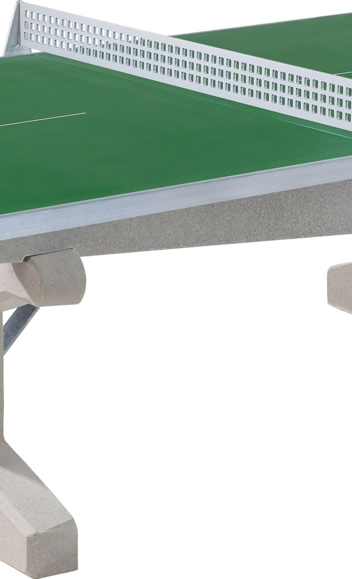 Outdoor Tischtennis bringt Bewegung und macht Spaß