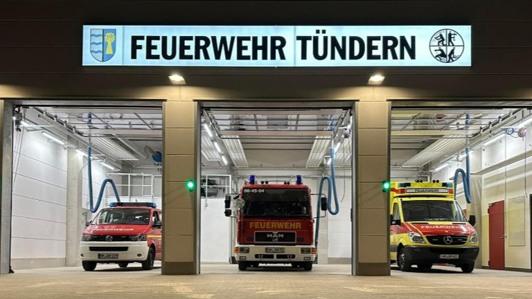 Volksbank: Feuerwehrhaus Tündern