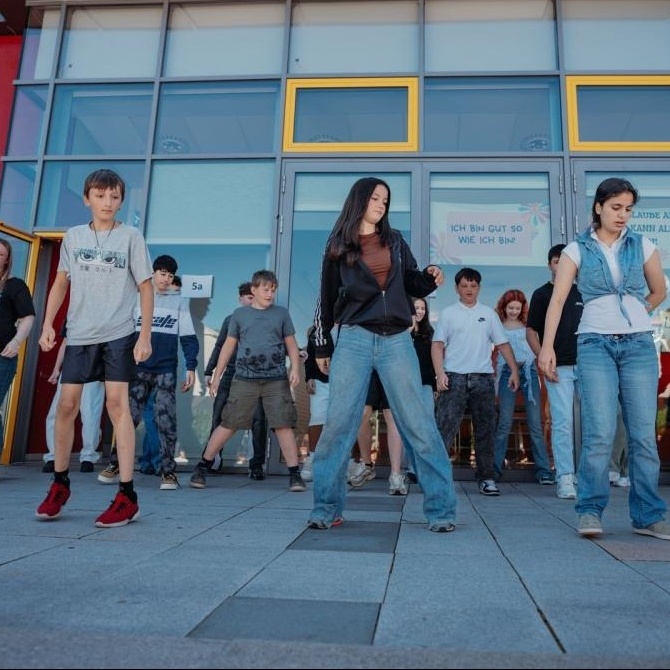 Tanzprojekt "Wir bewegen Schule"