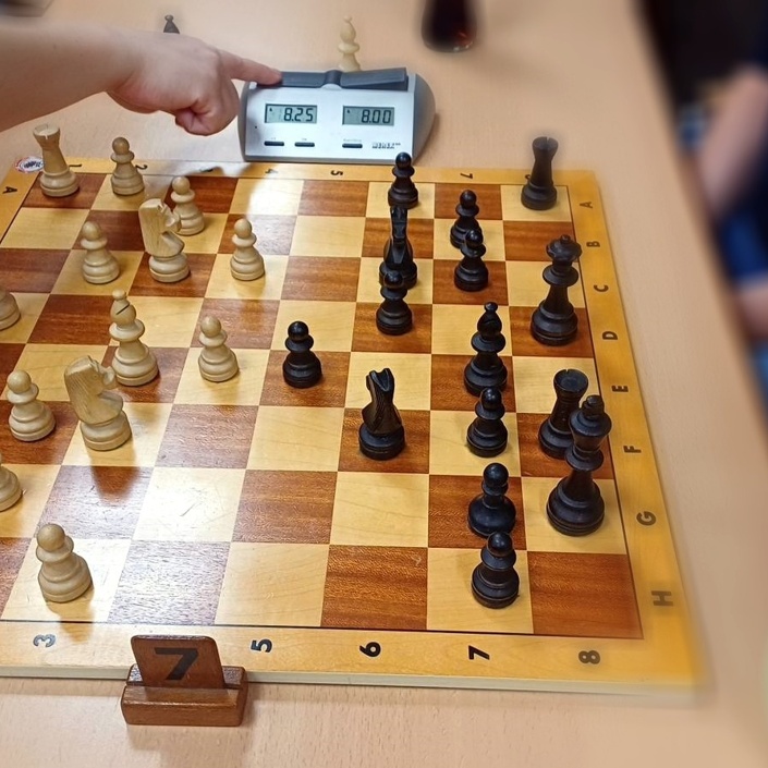 Schulschach wächst weiter – Spielmaterial für junge Denker benötigt