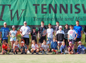 Ökologische + nachhaltige Erneuerung unserer Tennisplätze