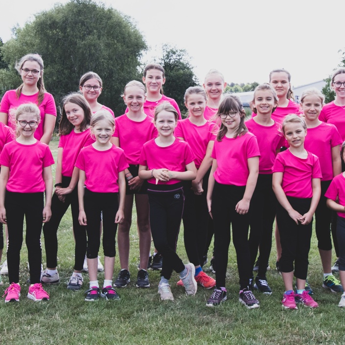 Neue Prinzengarde Kostüme für die Tanzsportgruppe SV Krumbach e.V.