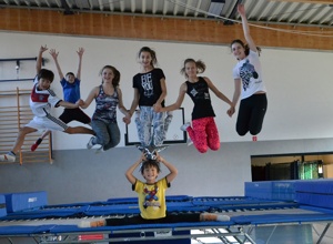 Sicherheitsmatten für die Trampolin-Kids der Kängurus