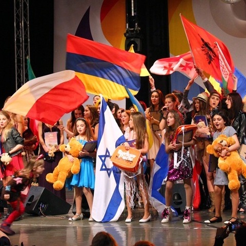 Reise zum Kinder- und Jugendgesangswettbewerb "Euro Pop Contest"