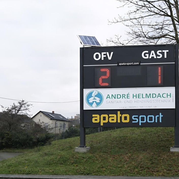 Anzeigetafel für unseren Kunstrasenplatz