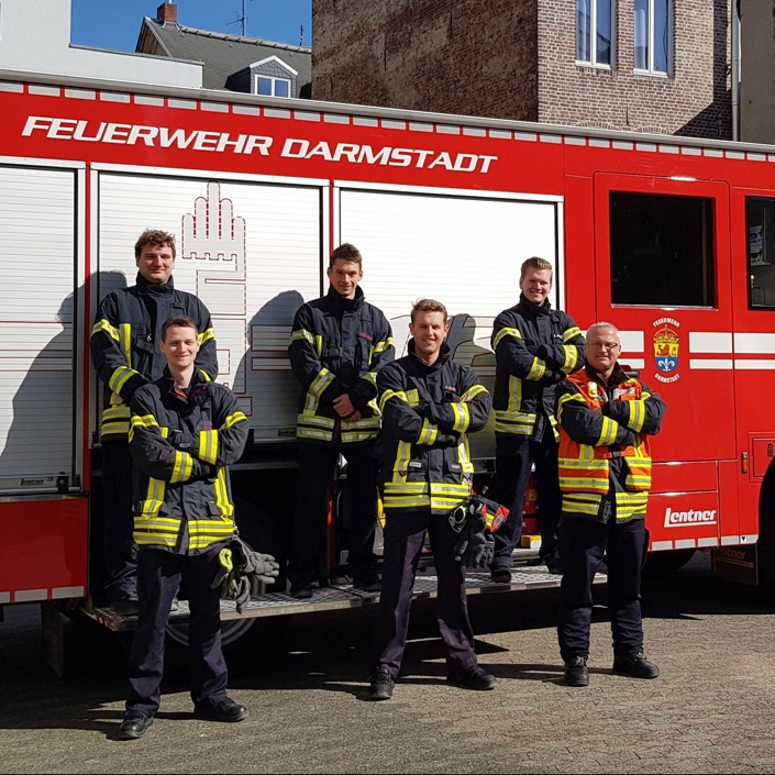 Wärmebildkamera & Kettensäge für die Feuerwehr Darmstadt-Innenstadt