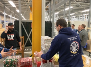 Weihnachtspäckchenkonvoi Oldenburg