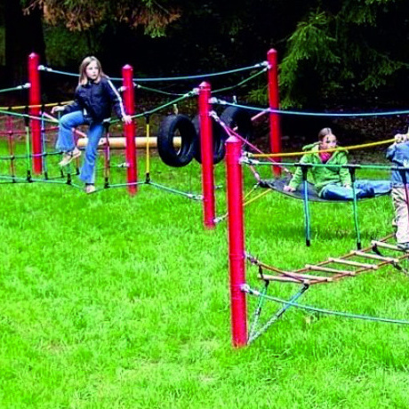 Niedrigseilparcours für unser Außengelände