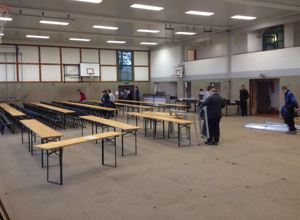 Schutzboden für die Turnhalle Wipperfeld