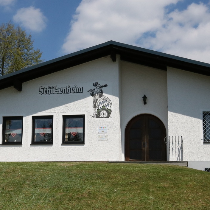Überdachung des Eingangsbereiches