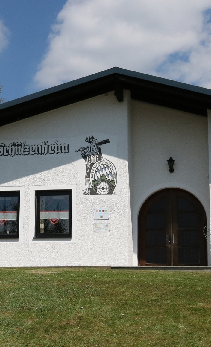Überdachung des Eingangsbereiches