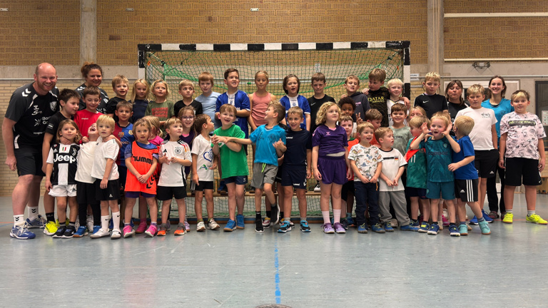 Trainigsausstattung für die Handballkinder