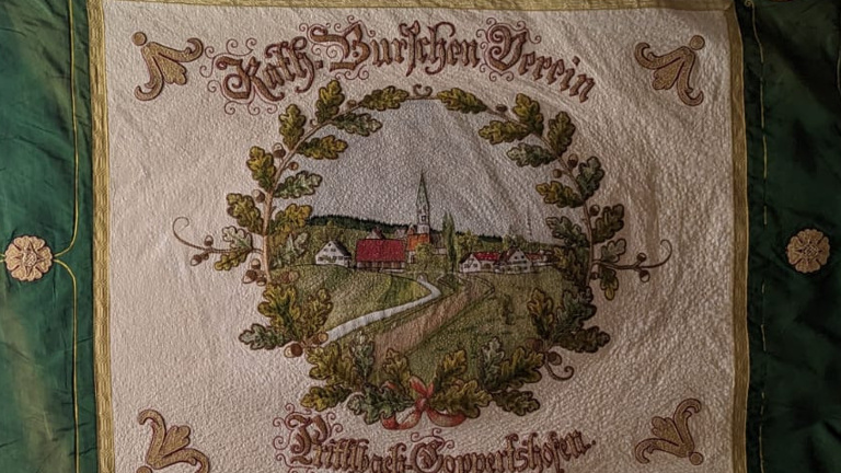 Restaurierung der historischen Vereinsfahne