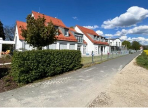 Kinder Biertischgarnituren & XXL Sonnenschirm für die Gartenterrasse