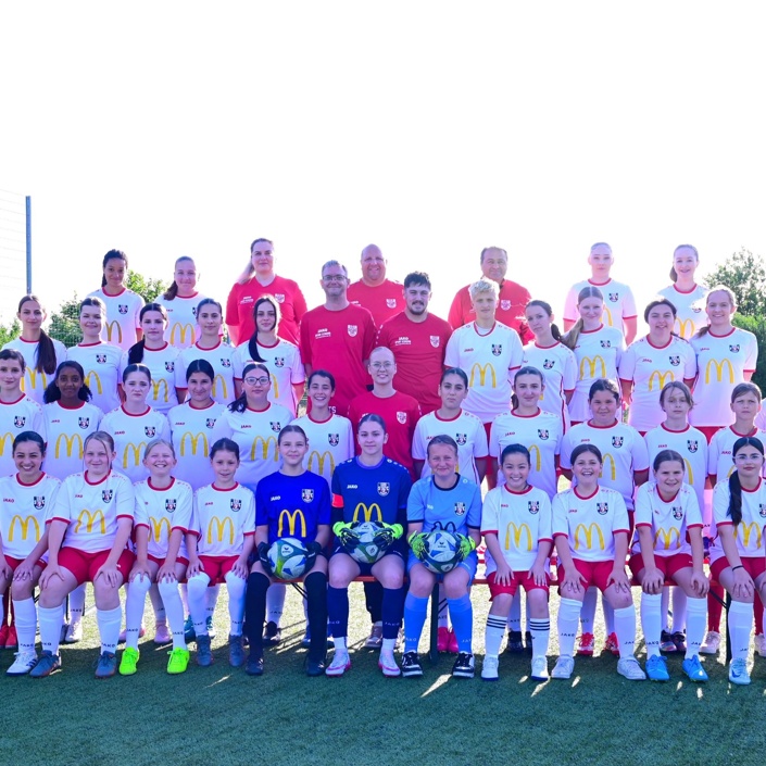 Erstausstattung Fußball Frauenmannschaft SC Urbach