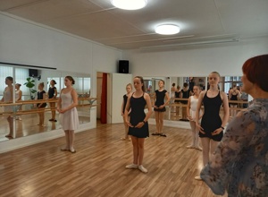 Neue Tanzkostüme für Kinderballett "Kolorit" Chemnitz