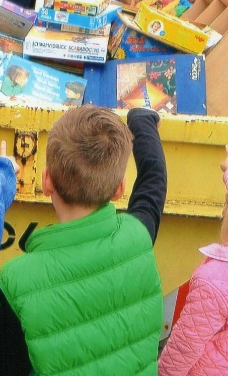 Turn- und Spielmaterialien der KiTa St. Laurentius Hochspeyer