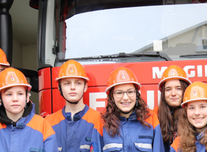 Winterjacken für Jugendfeuerwehr Grettstadt