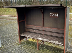Neue Ersatzbänke für den Heggener Daspel