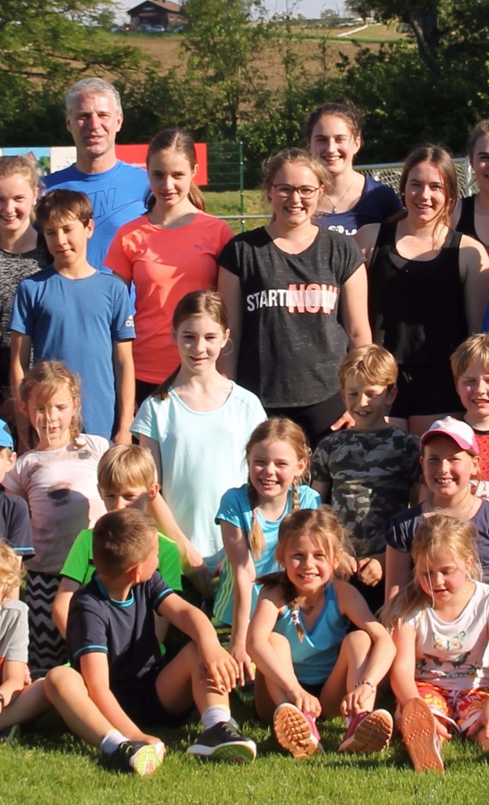 Trainingsjacken für oberreitnauer Leichtathleten