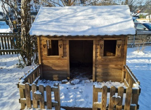 Gartenspielhaus für den Kindergarten