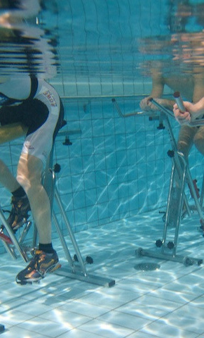 AquaCycling – Bewegungs- u. Gesundheitsangebot im Leinzeller Hallenbad